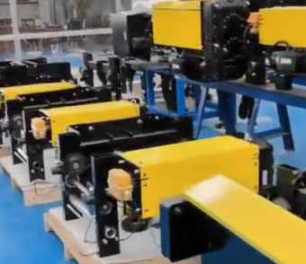 歐式環(huán)鏈電動(dòng)葫蘆有一快一慢兩種起升速度